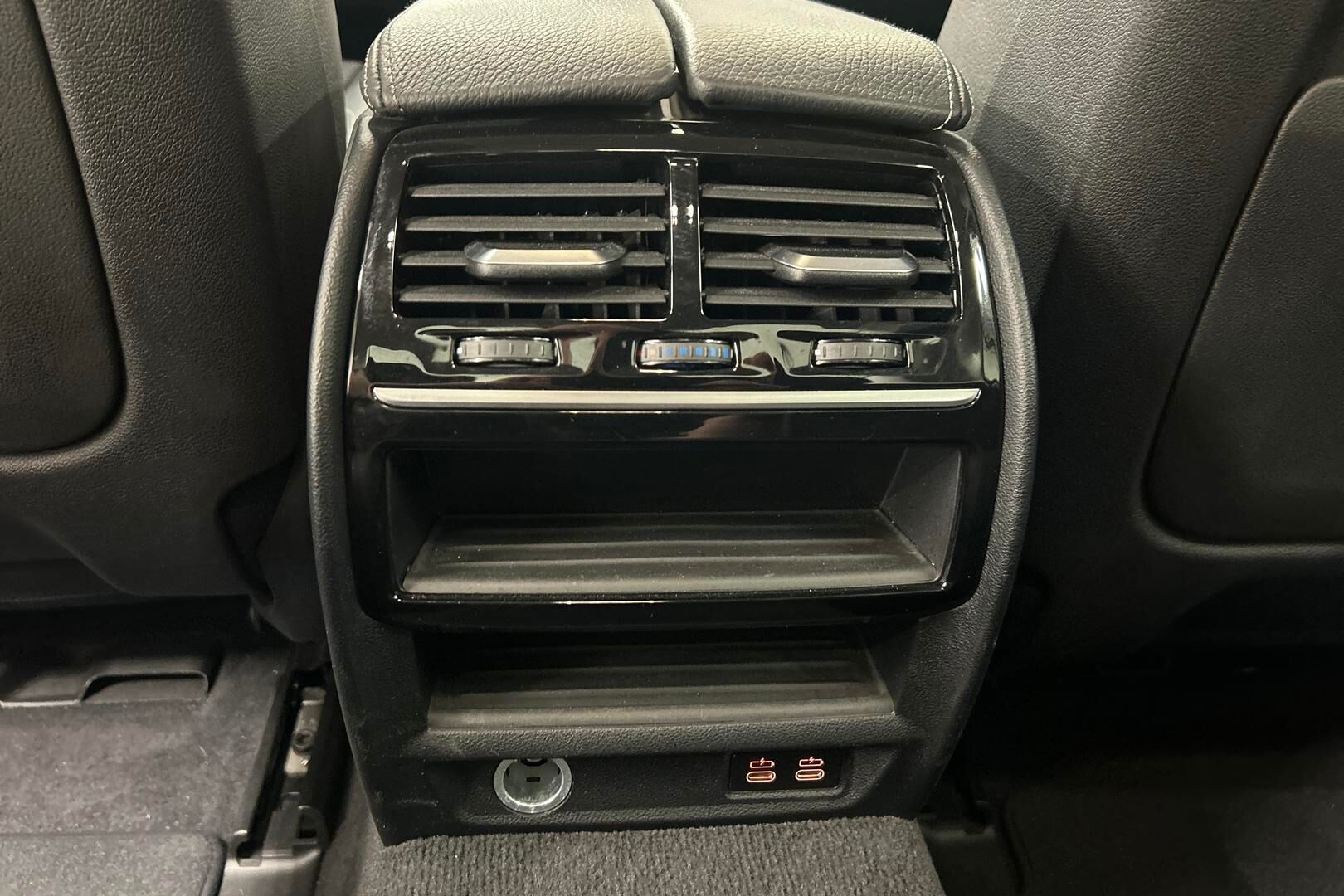 BMW 5-sarja iso kuva 24