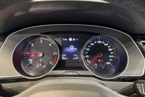 Volkswagen Passat esikatselu 9