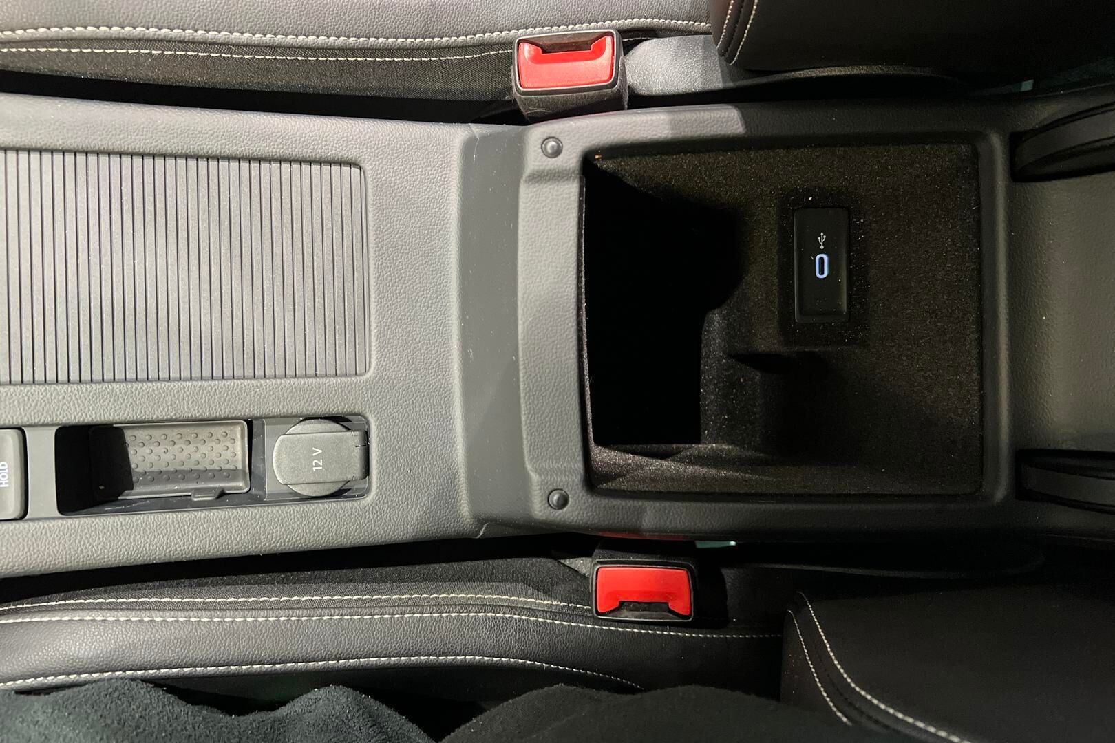 Volkswagen Passat iso kuva 21
