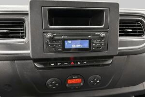 Nissan NV400 esikatselu 16