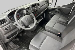 Nissan NV400 esikatselu 11
