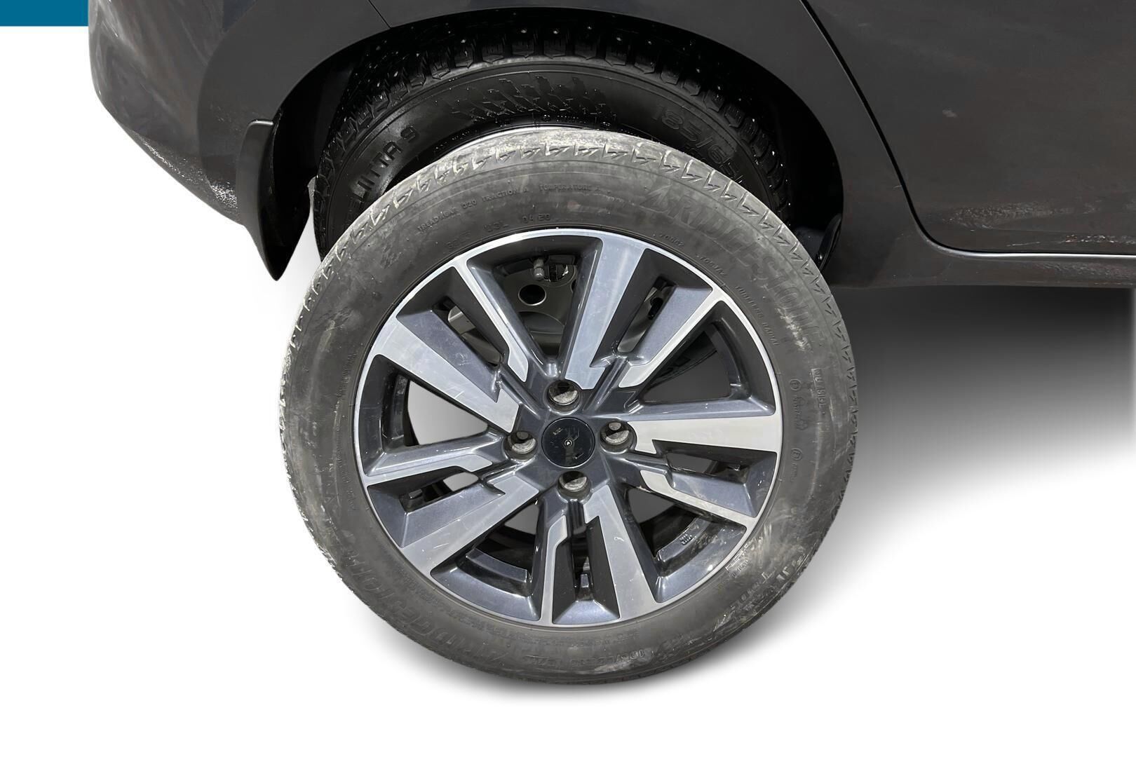 Nissan Micra iso kuva 20