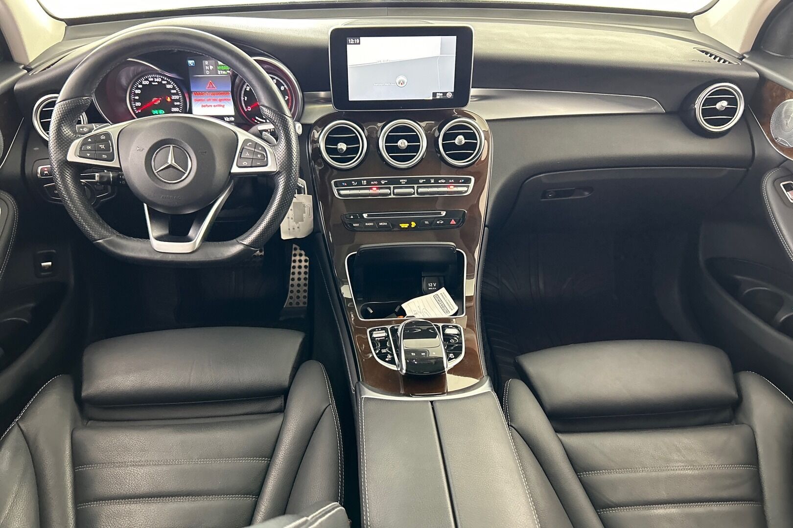 MERCEDES-BENZ GLC iso kuva 12