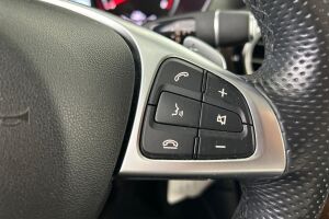 MERCEDES-BENZ GLC esikatselu 28