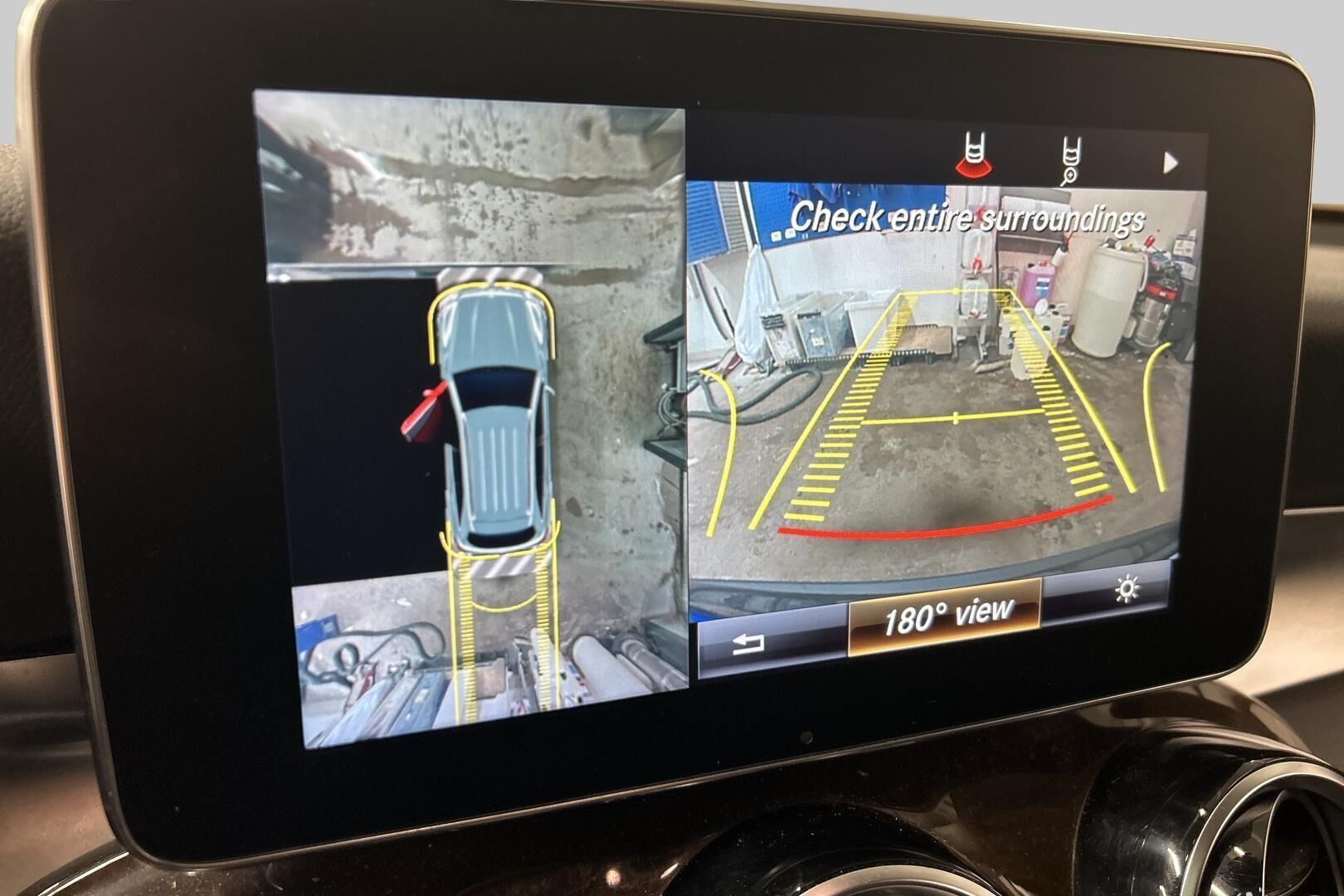 MERCEDES-BENZ GLC iso kuva 22