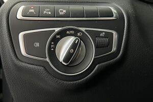 MERCEDES-BENZ GLC esikatselu 29