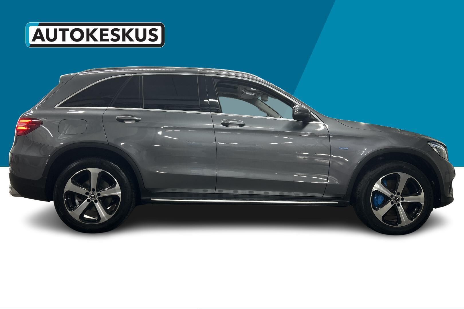 MERCEDES-BENZ GLC iso kuva 4