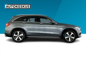 MERCEDES-BENZ GLC esikatselu 6