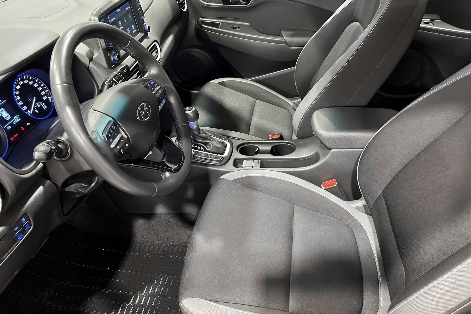 Hyundai KONA iso kuva 8