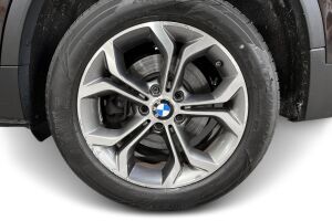 BMW X4 esikatselu 17