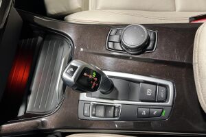 BMW X4 esikatselu 9