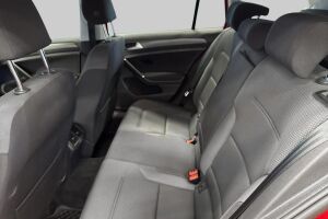 Volkswagen Golf esikatselu 9