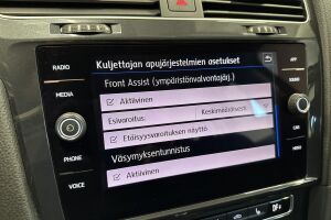 Volkswagen Golf esikatselu 21