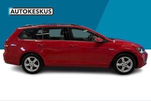 Volkswagen Golf esikatselu 4