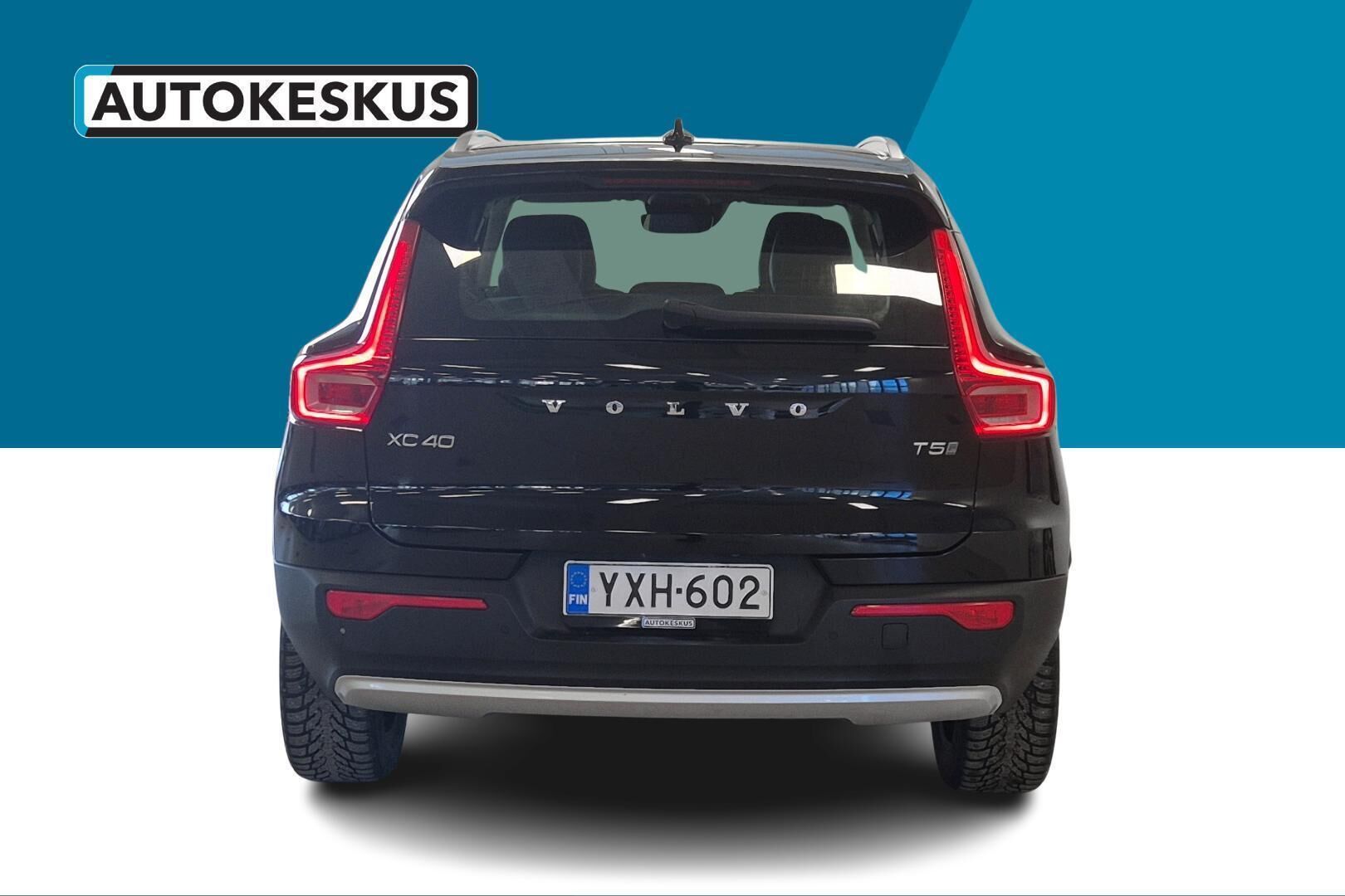 Volvo XC40 iso kuva 6