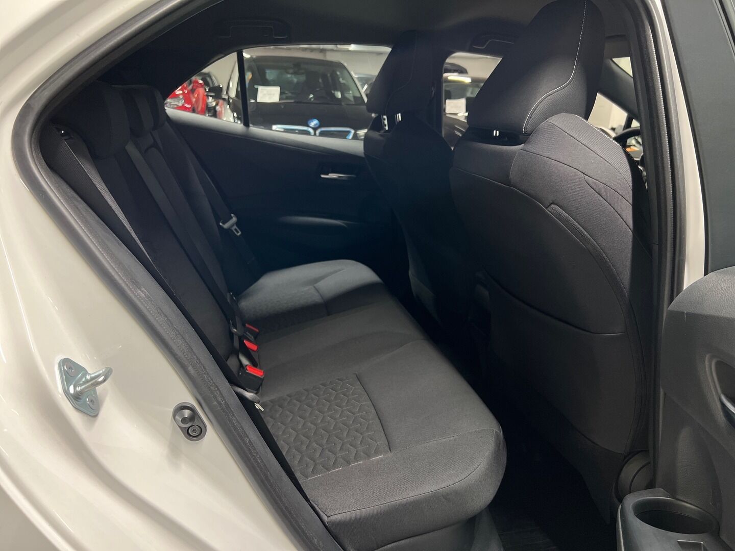 Toyota Corolla iso kuva 15