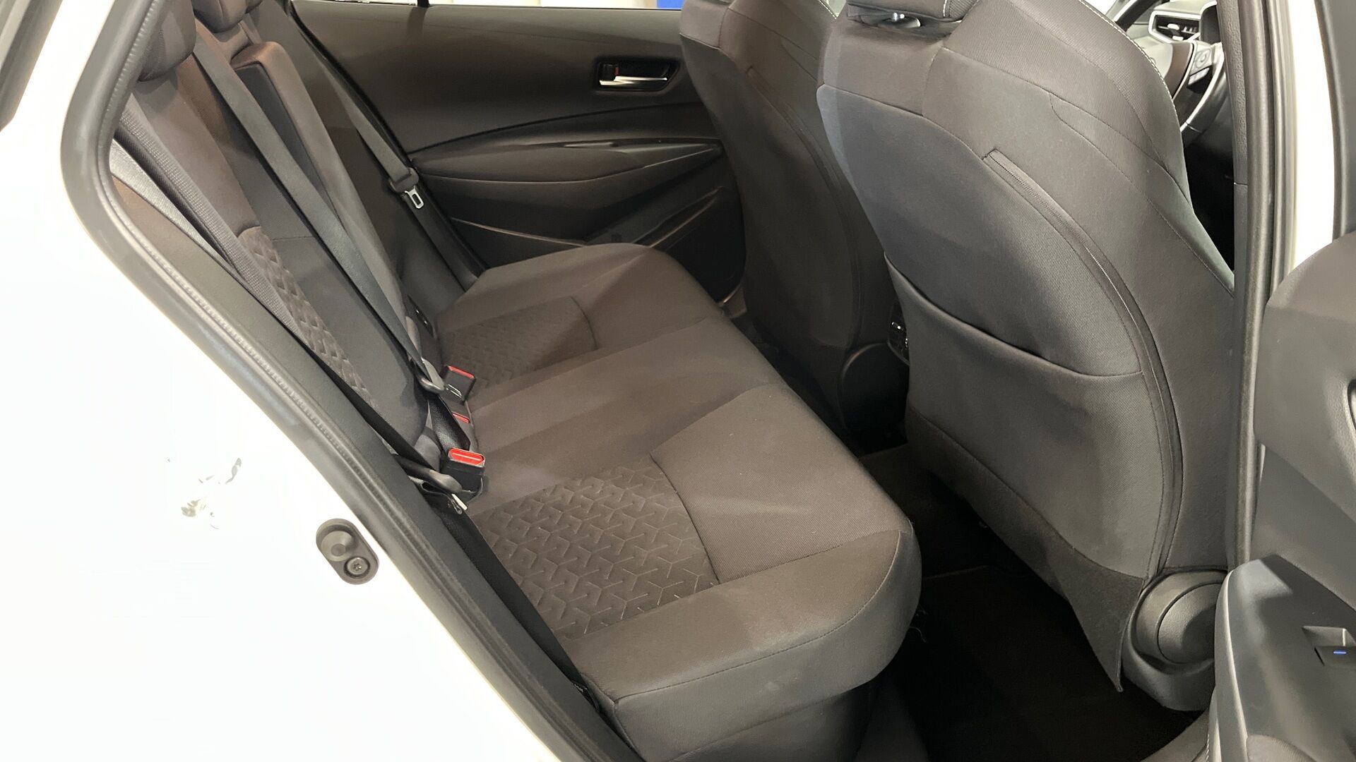 Toyota Corolla iso kuva 15