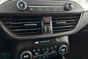 Ford Focus esikatselu 19