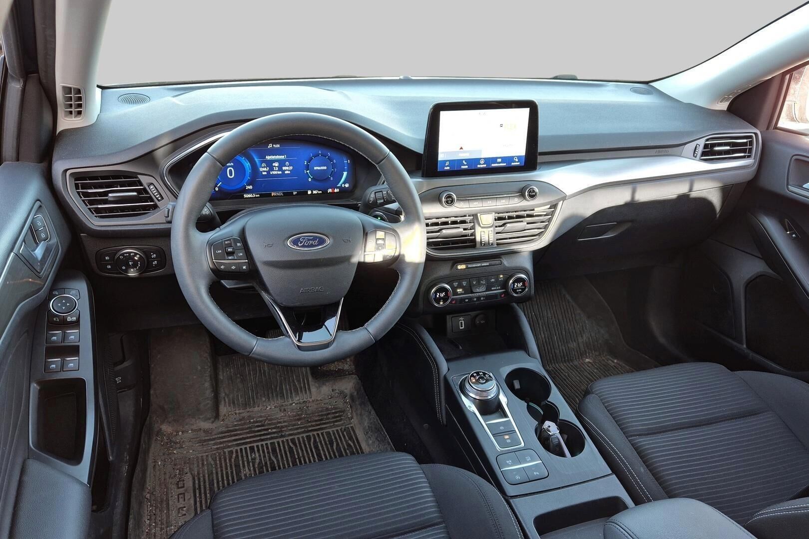 Ford Focus iso kuva 2
