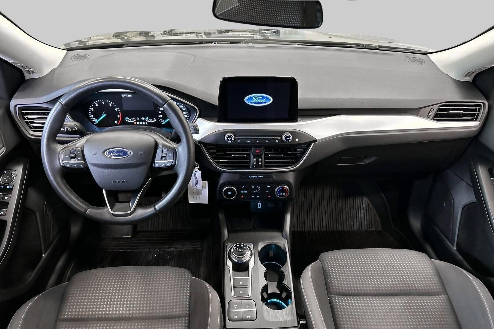 Ford Focus iso kuva 11