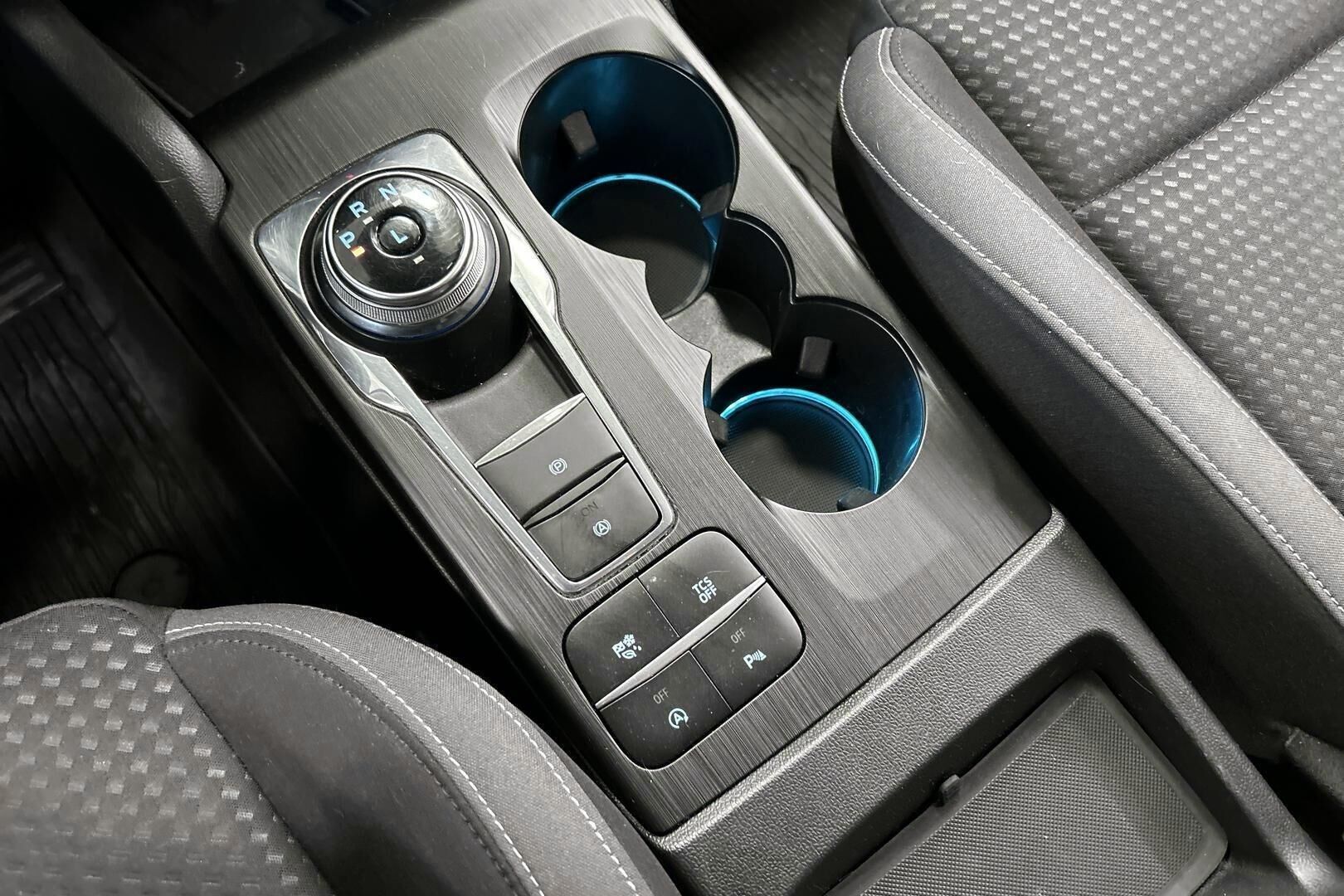 Ford Focus iso kuva 20