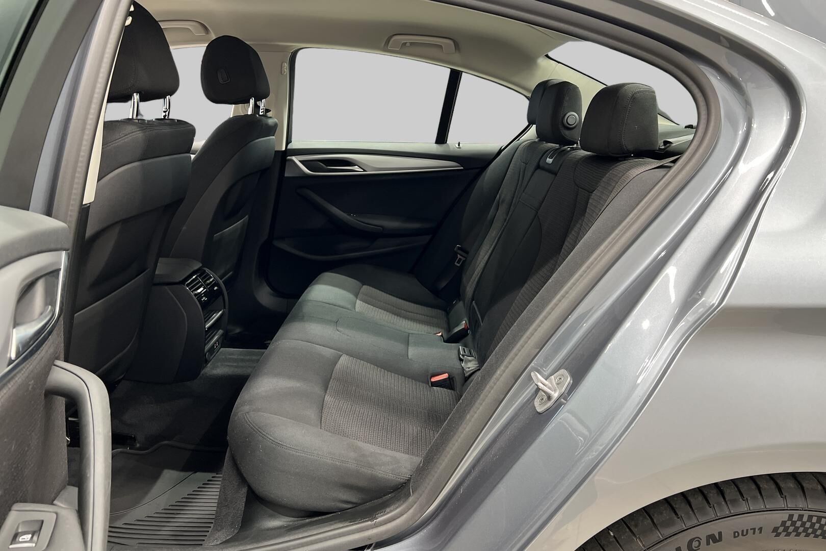 BMW 5-sarja iso kuva 5