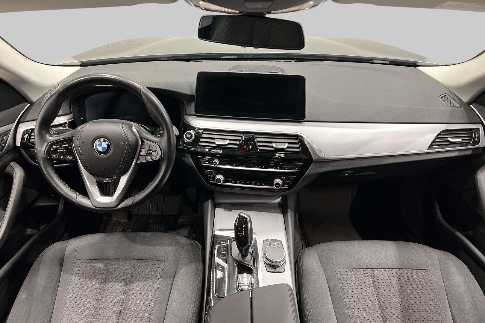 BMW 5-sarja iso kuva 26