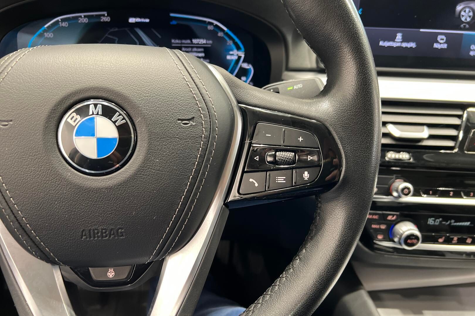BMW 5-sarja iso kuva 31