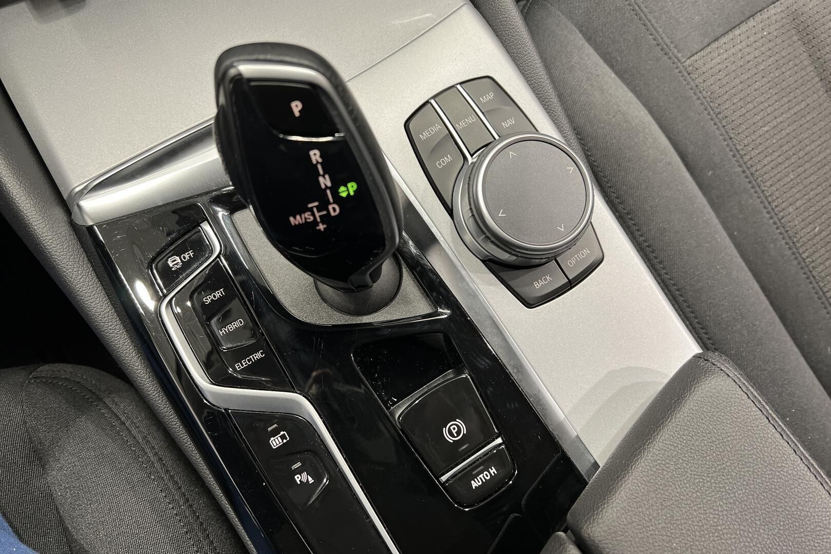 BMW 5-sarja iso kuva 32