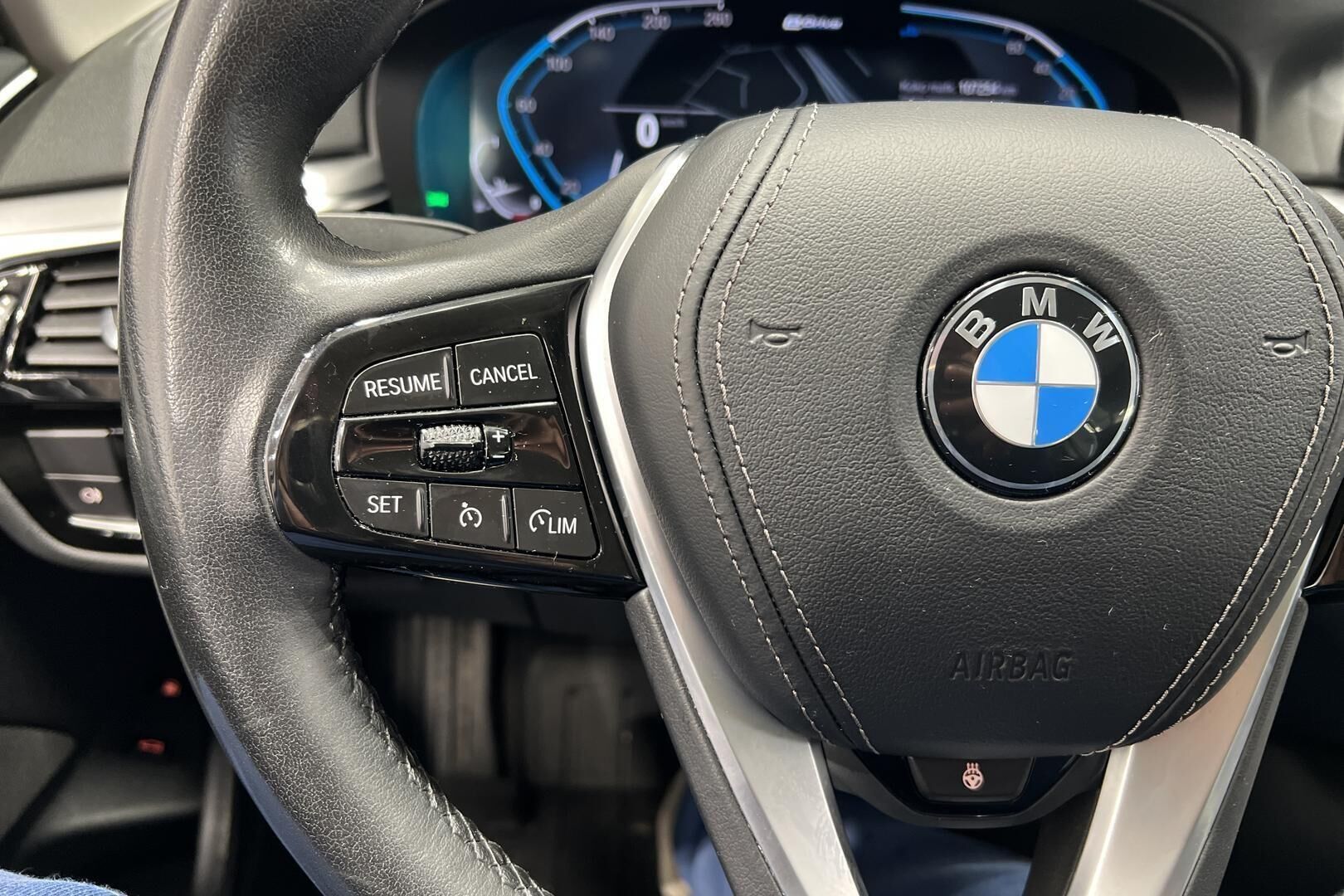 BMW 5-sarja iso kuva 35