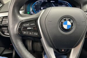 BMW 5-sarja esikatselu 35