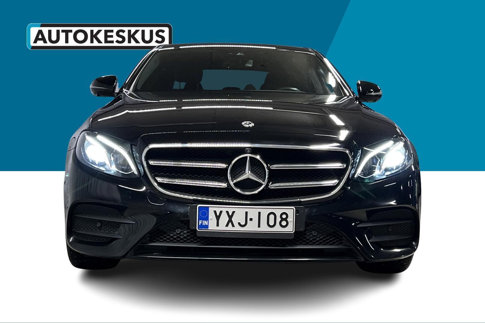 Mercedes-Benz E iso kuva 12