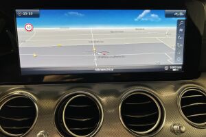 Mercedes-Benz E esikatselu 6