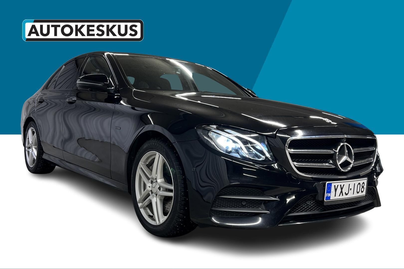 Mercedes-Benz E iso kuva 13