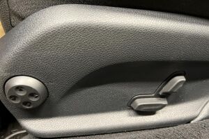 Mercedes-Benz E esikatselu 8