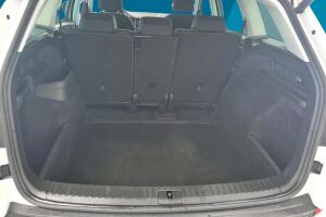 SKODA KODIAQ esikatselu 11