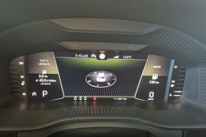 SKODA KODIAQ esikatselu 13