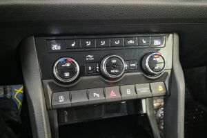 SKODA KODIAQ esikatselu 15
