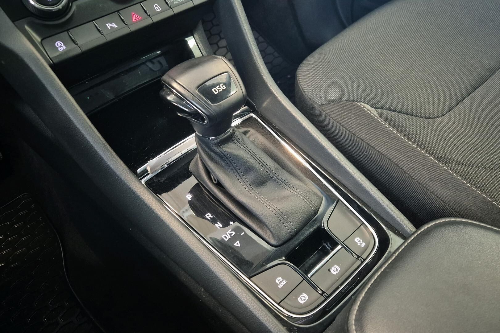 SKODA KODIAQ iso kuva 25