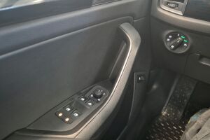 SKODA KODIAQ esikatselu 18