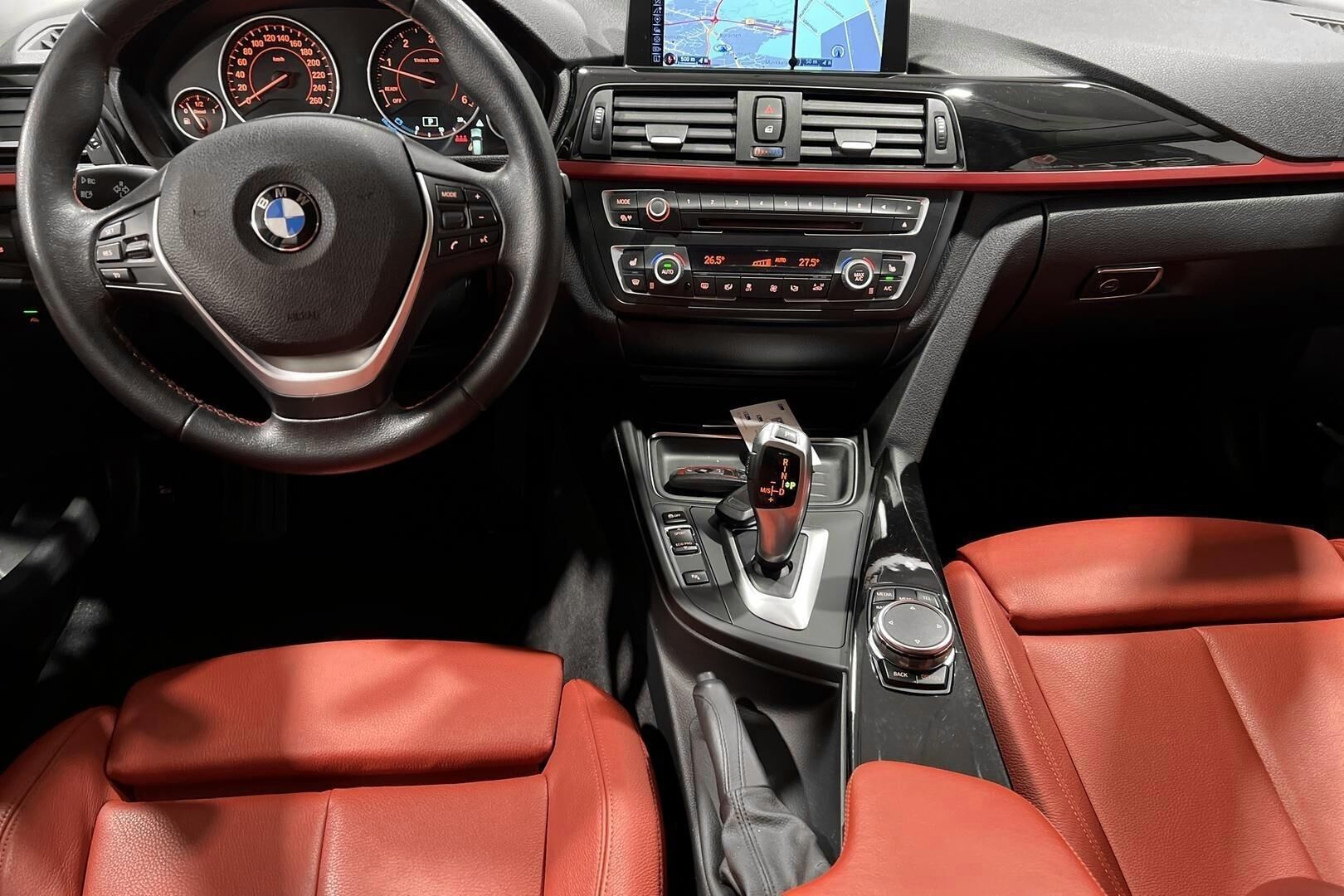 BMW 3-sarja iso kuva 11