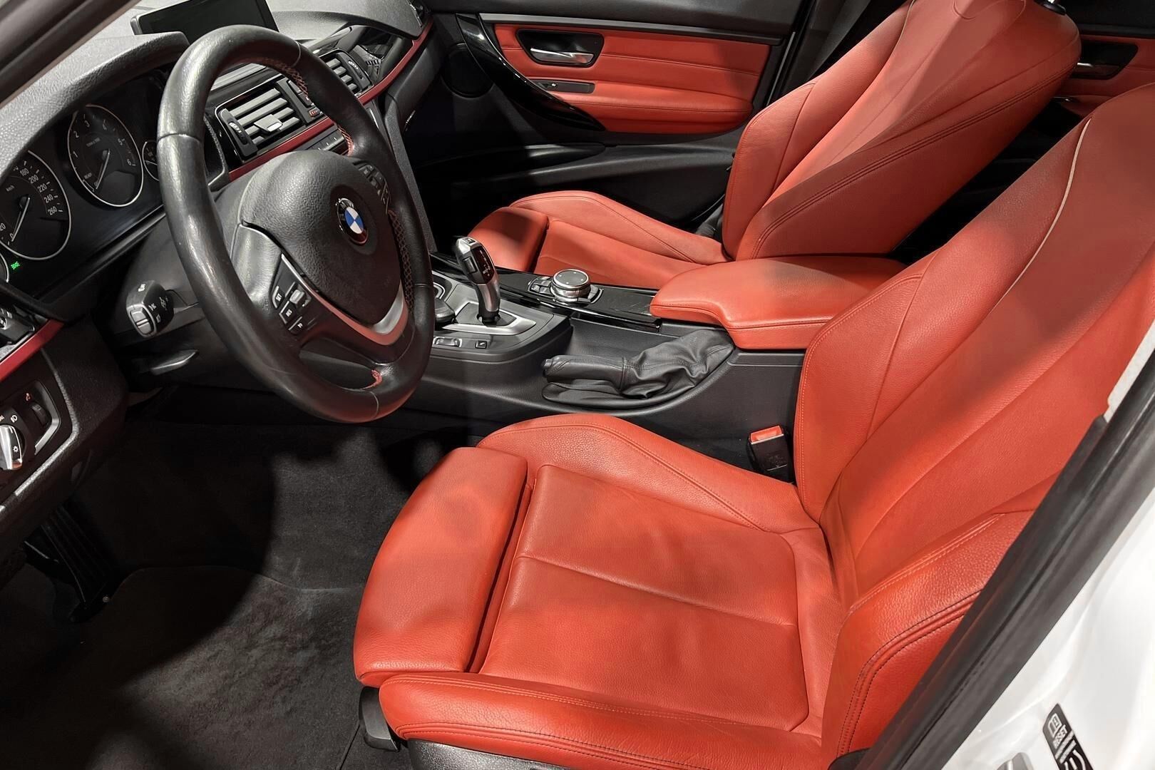 BMW 3-sarja iso kuva 9