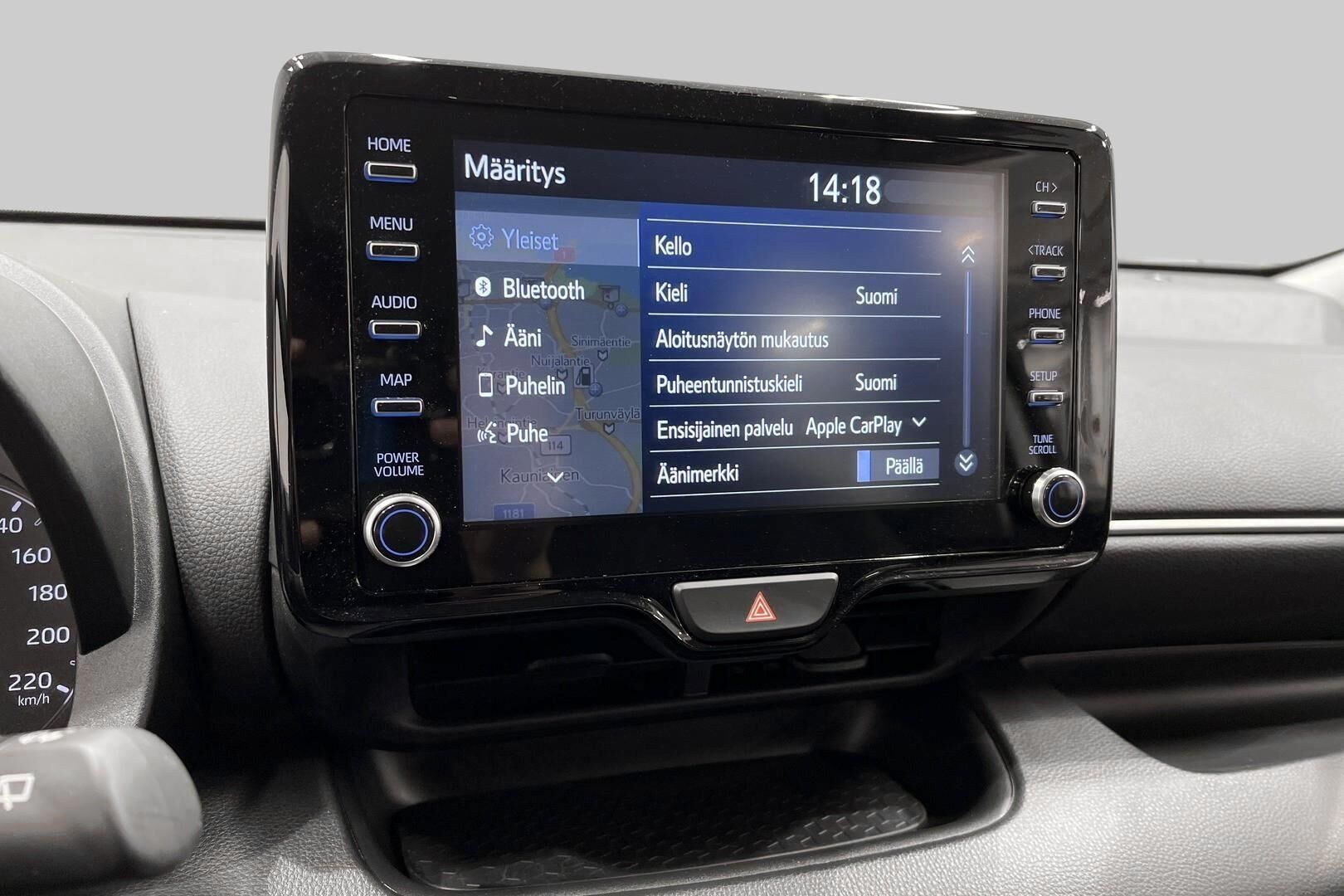 Toyota Yaris iso kuva 17