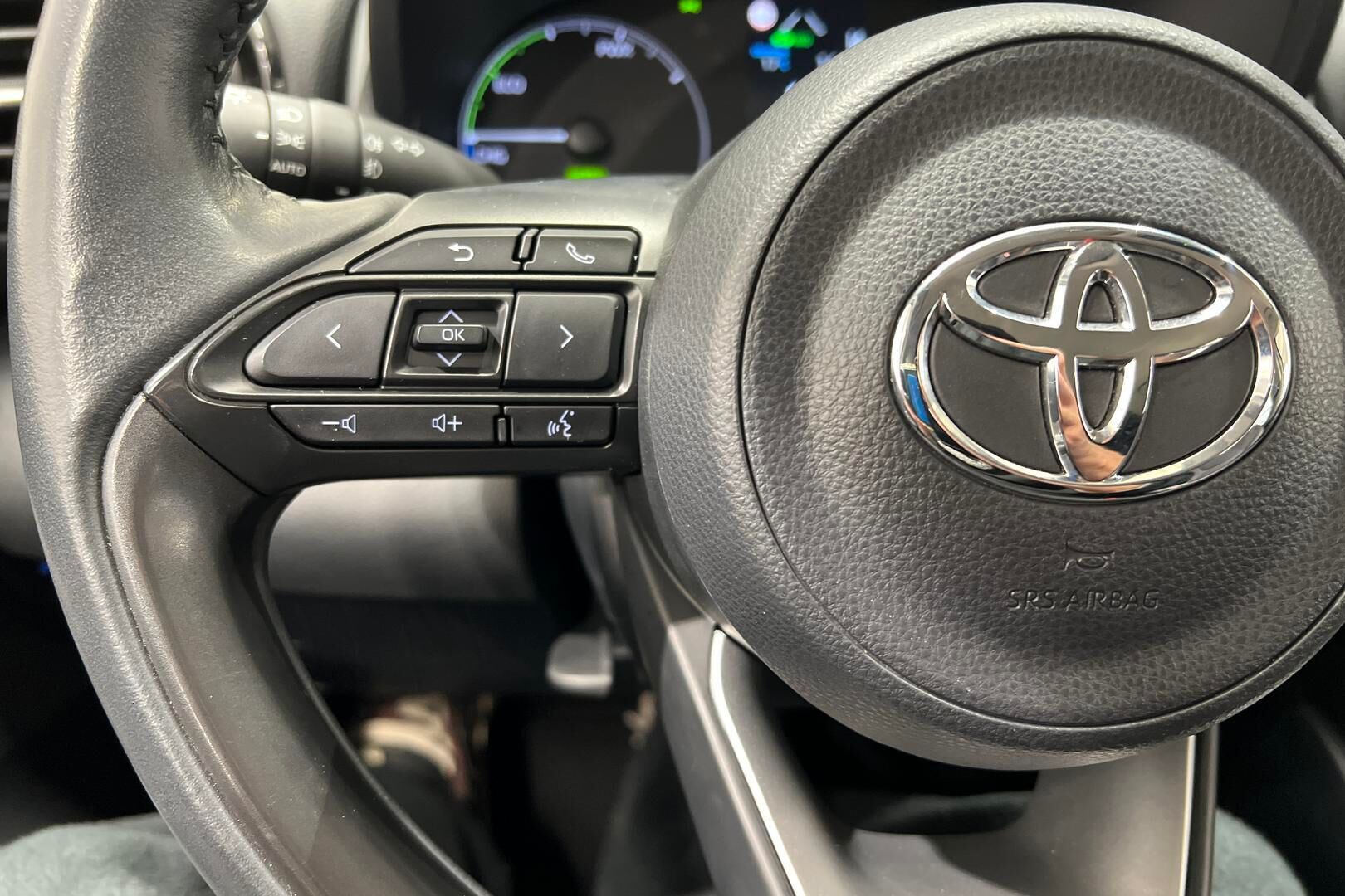 Toyota Yaris iso kuva 22