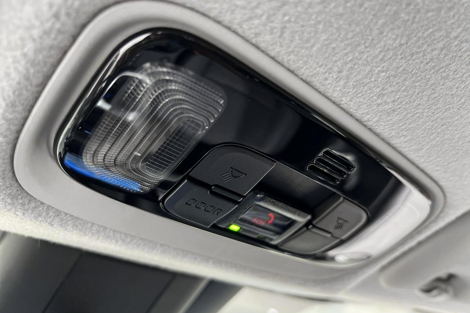 Toyota Yaris iso kuva 25