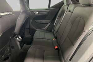 Volvo XC40 esikatselu 10