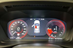 Volvo XC40 esikatselu 14