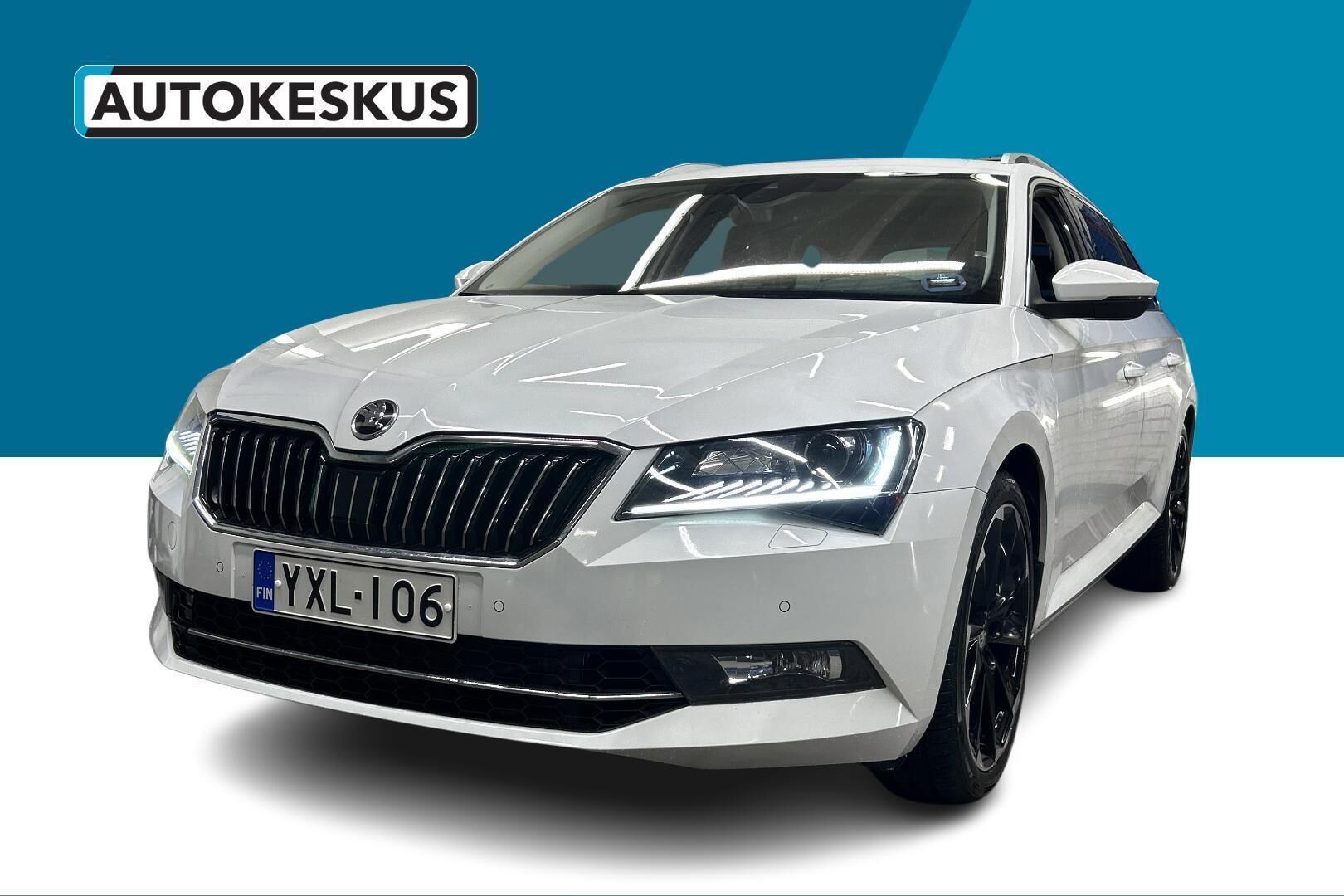 Skoda Superb iso kuva 0