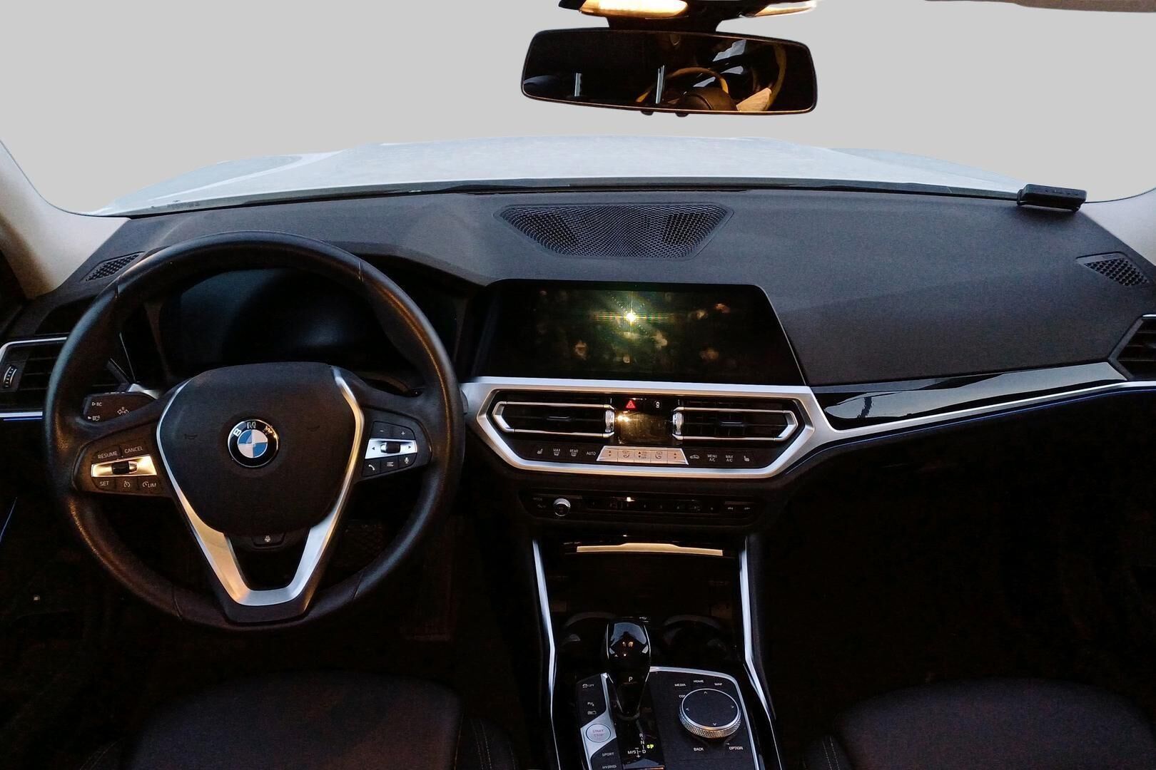 BMW 3-sarja iso kuva 1