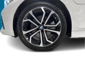 BMW 3-sarja esikatselu 12